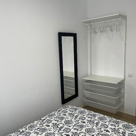 Luminoso Duplex Con Parking Apartman Terrassa Kültér fotó