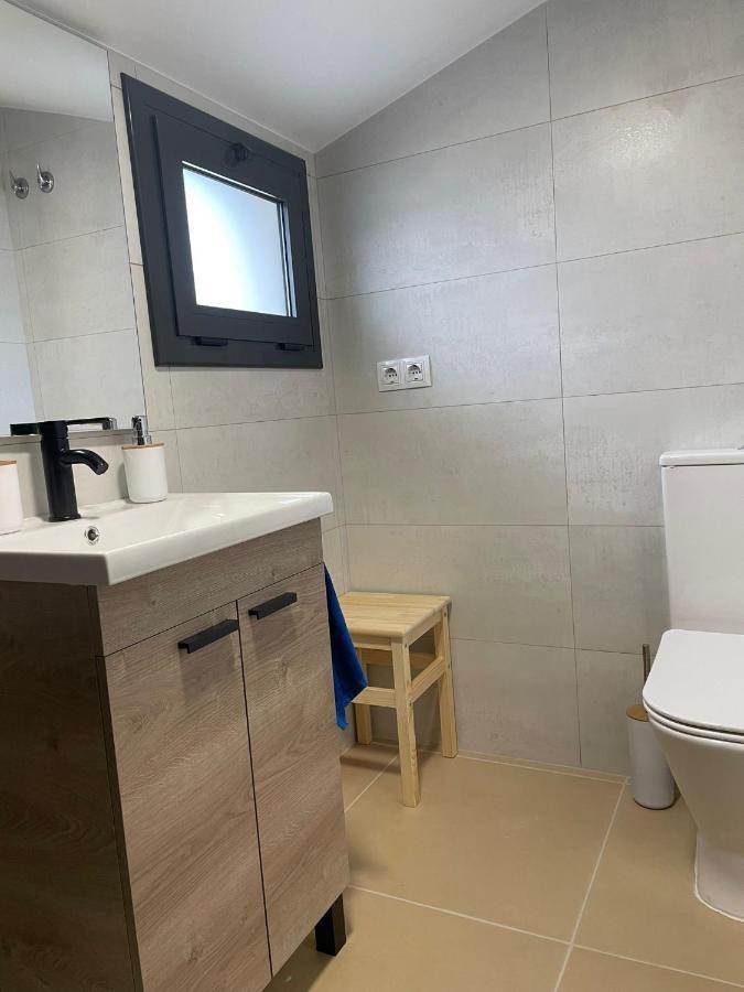 Luminoso Duplex Con Parking Apartman Terrassa Kültér fotó